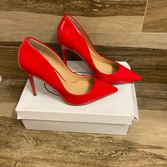 Steve Madden Red Stilettos - Picture 3 of 10
